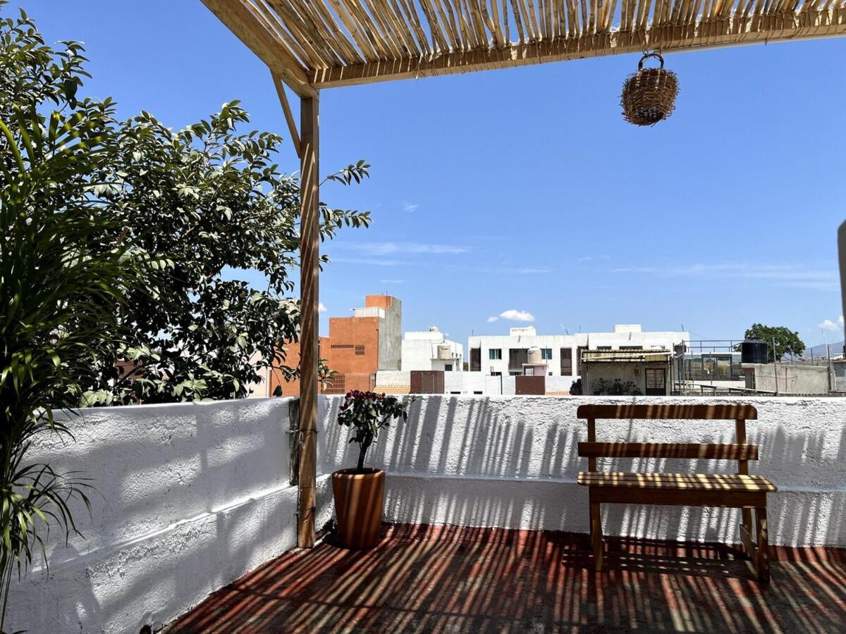 فيلا Casa Colibri Oaxaca Con Jacuzzi En Terraza Santa Maria Atzompa المظهر الخارجي الصورة